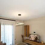 Meraki Hospitality * 波利克罗诺