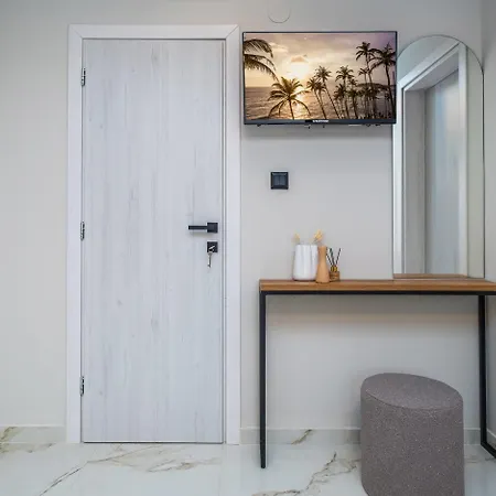 דירה Meraki Hospitality פוליכרונו