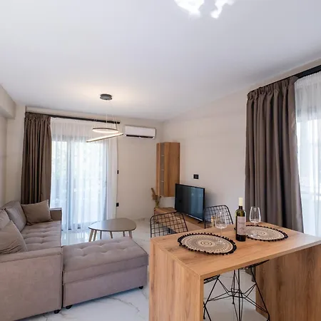 Meraki Hospitality פוליכרונו